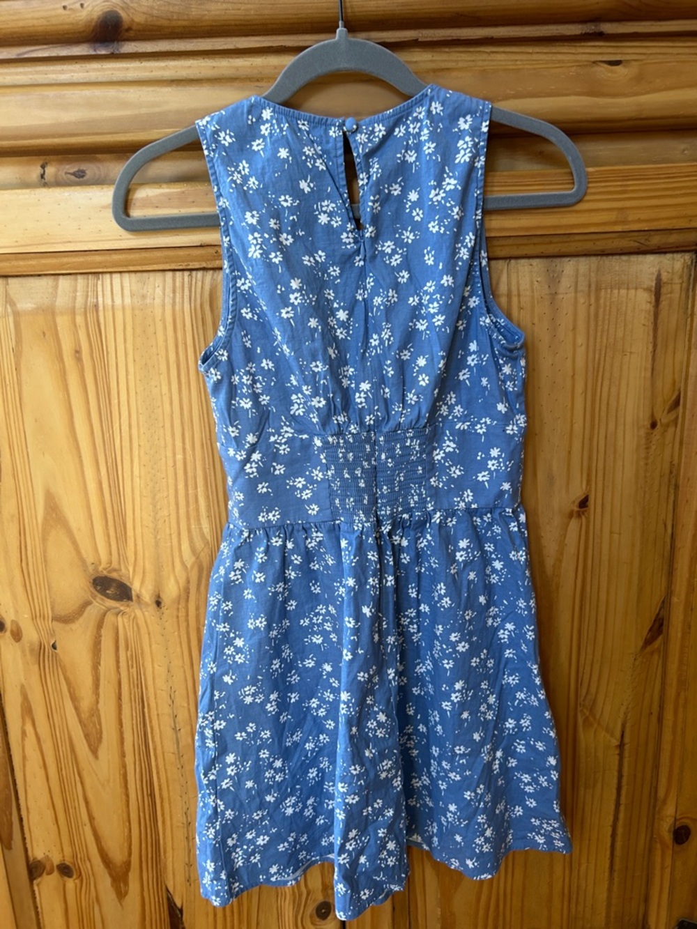 Reformation Isador Dress Blue Micro-Floral Deep V-Neck Button Detail Size 6 - Picture 7 of 11